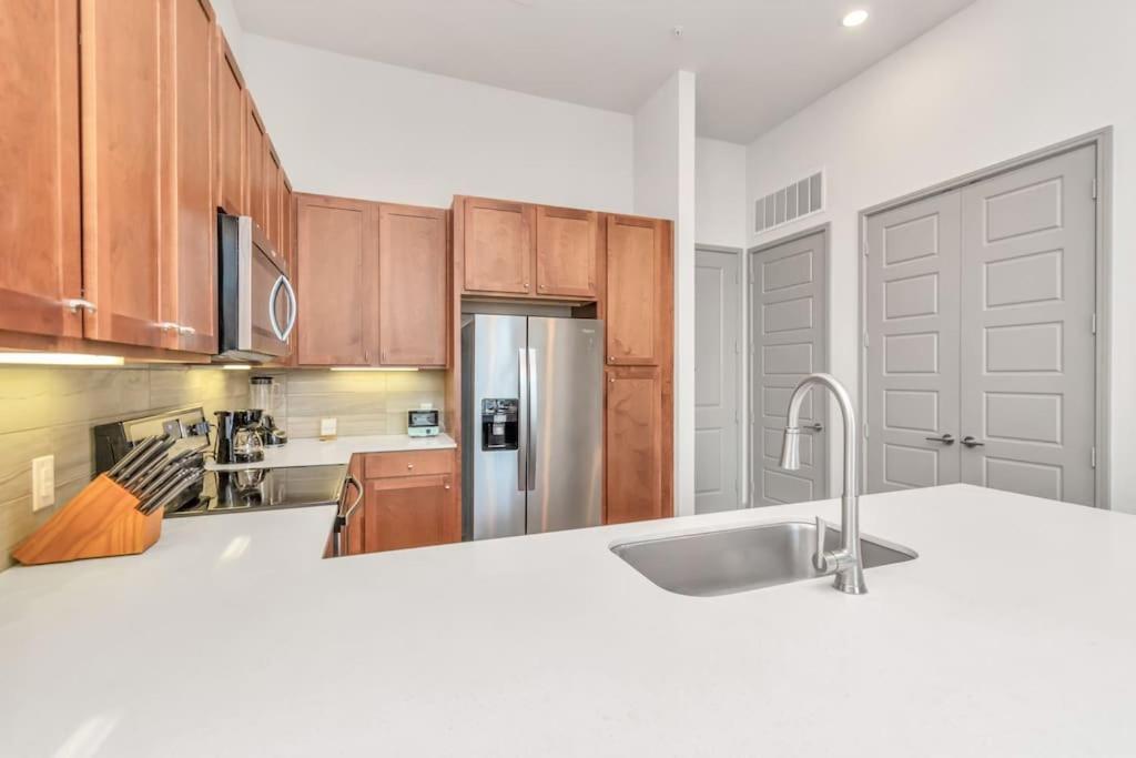 U4 Penthouse Downtown Houston Apartment Ngoại thất bức ảnh