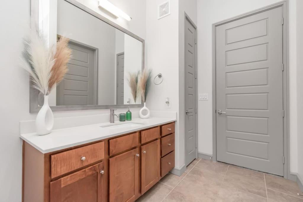 U4 Penthouse Downtown Houston Apartment Ngoại thất bức ảnh